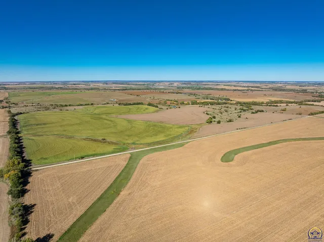 $1 | 0 11th Road, Clay Center, KS 67432