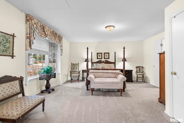 $259,900 | 16 Inverness Road, Springfield, IL 62704