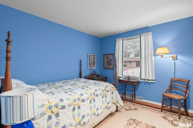 $259,900 | 16 Inverness Road, Springfield, IL 62704