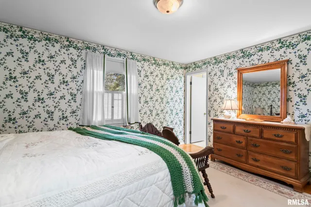 $259,900 | 16 Inverness Road, Springfield, IL 62704