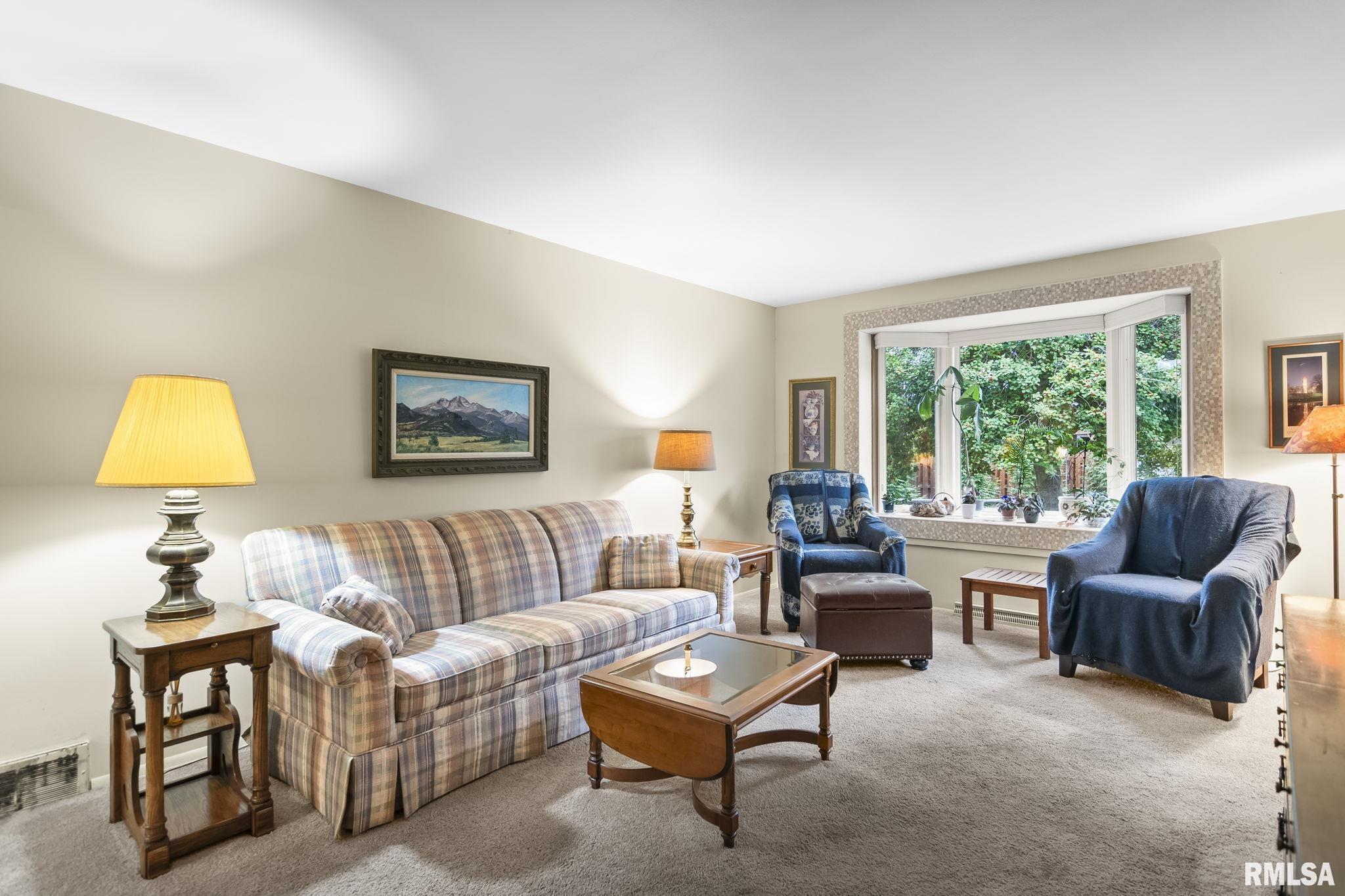 16 Inverness Road Springfield, IL 62704 - Photo 9 of 43