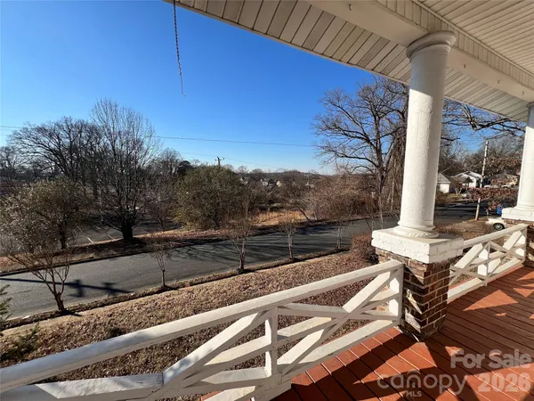 a view of house with outdoor space