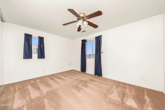 $559,999 | 43635 Castle Circle, Lancaster, CA 93535