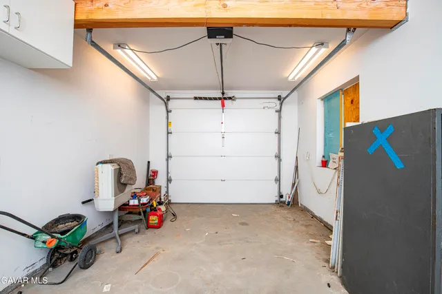 $559,999 | 43635 Castle Circle, Lancaster, CA 93535