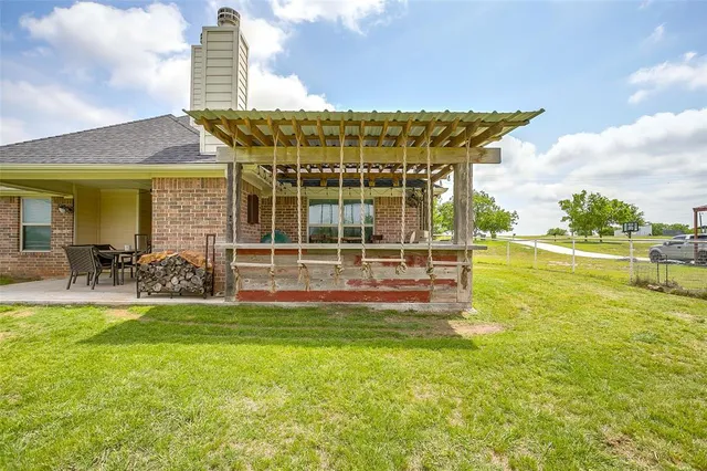 $565,000 | 203 Cr 4221 Decatur Tx 76234, Decatur, TX 76234