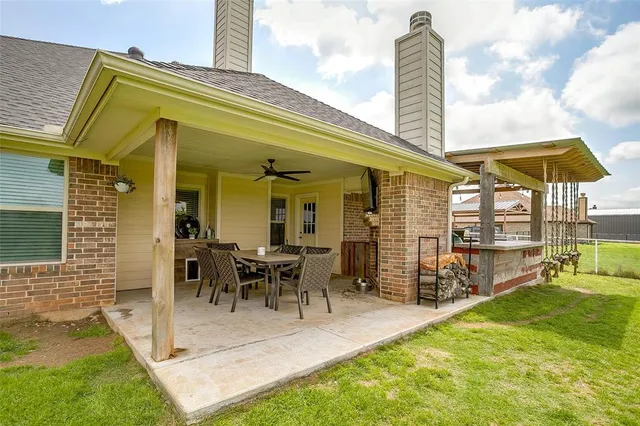 $565,000 | 203 Cr 4221 Decatur Tx 76234, Decatur, TX 76234