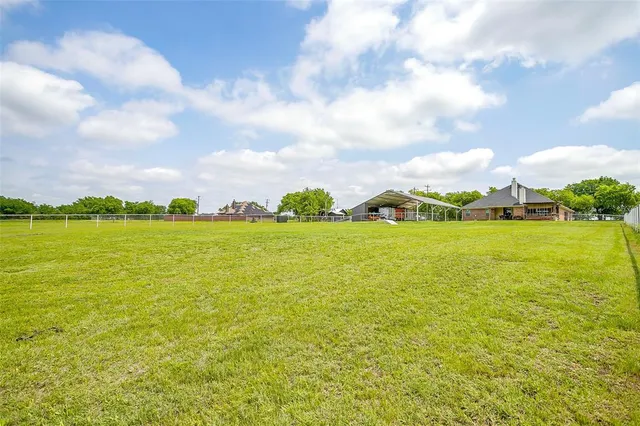 $565,000 | 203 Cr 4221 Decatur Tx 76234, Decatur, TX 76234