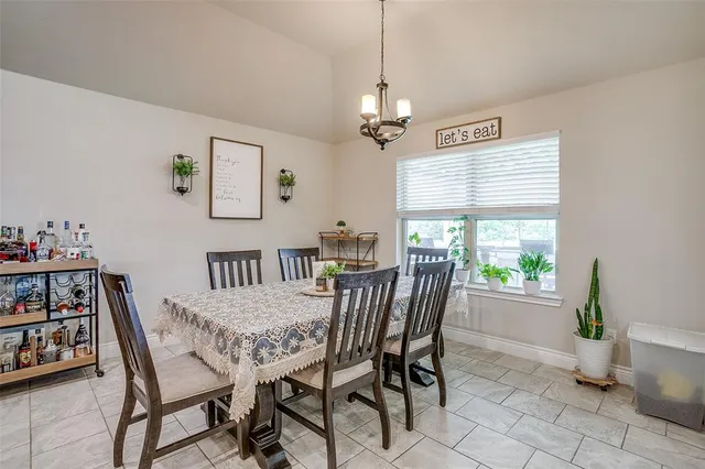 $565,000 | 203 Cr 4221 Decatur Tx 76234, Decatur, TX 76234