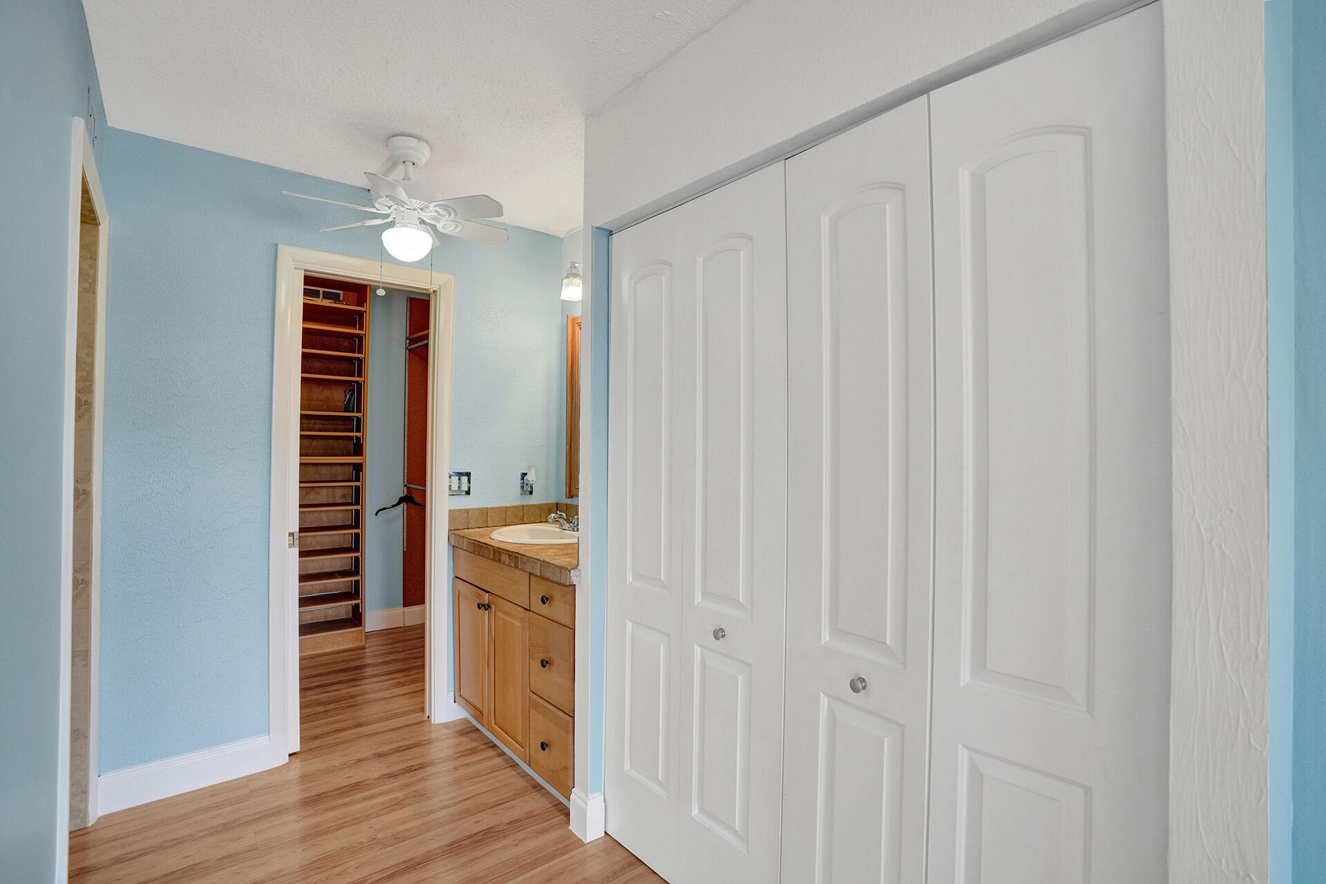 4 Royal Palm Way, Unit 308 Boca Raton, FL 33432 - Photo 21 of 32 DSC08431
