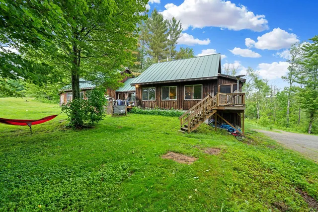 $460,000 | 1681 Hallstrom Road, Northfield, VT 05663