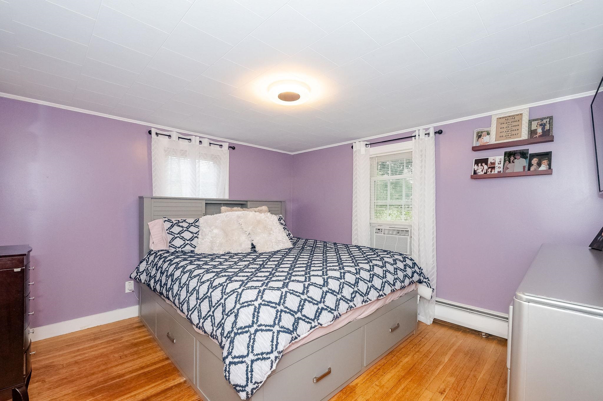 38 Jenness Street Rochester, NH 03867 - Photo 14 of 36