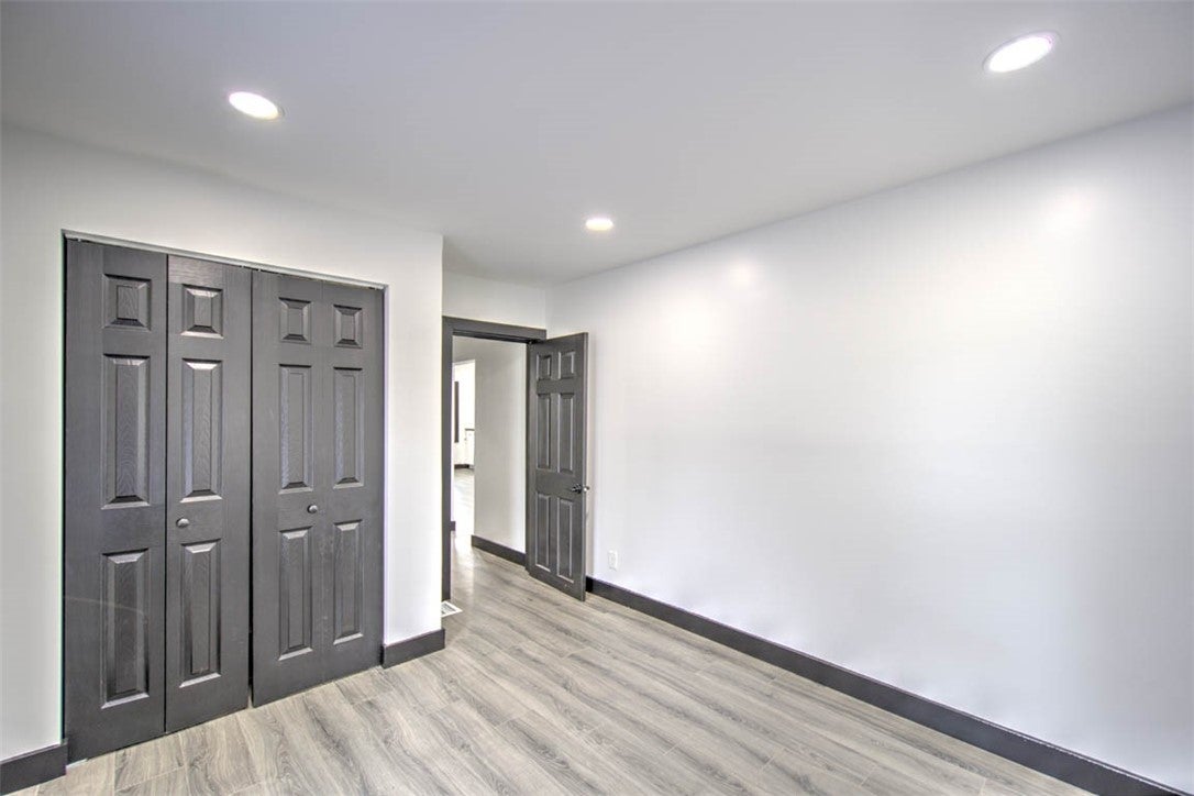 2325 East William Street Decatur, IL 62521 - Photo 15 of 19 Gallery Image 15
