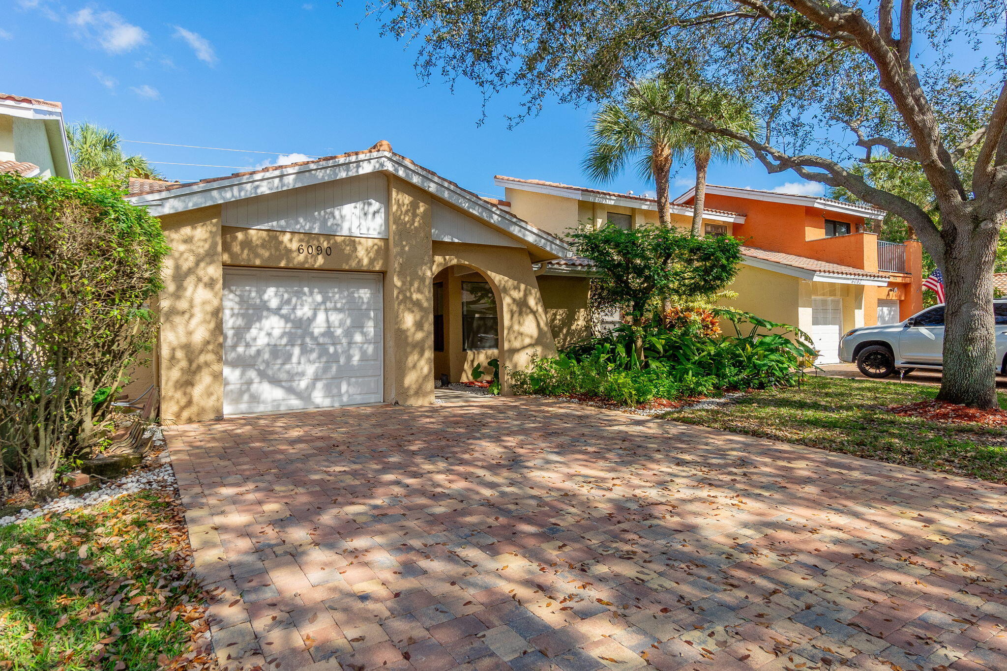 6090 Aloma Lane Boca Raton, FL 33433 - Photo 1 of 31 two cars driveway