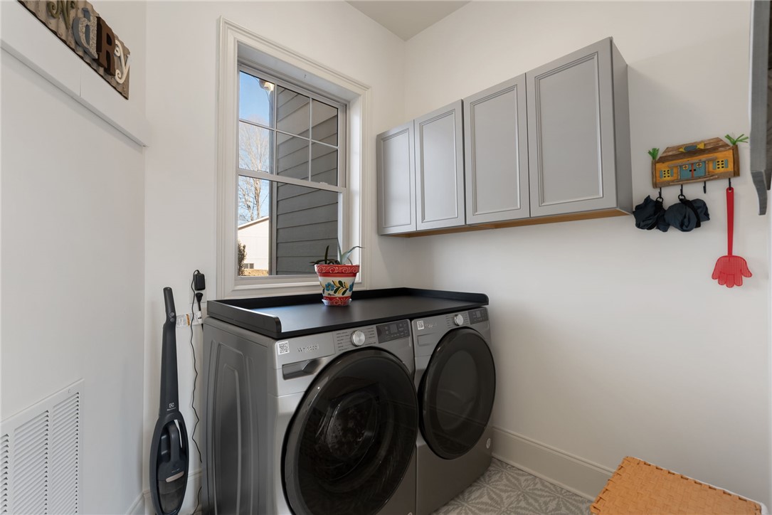 505 Northview Court Fair Play, SC 29643 - Photo 45 of 48 This bright utility space offers convenient amenities for daily chores.