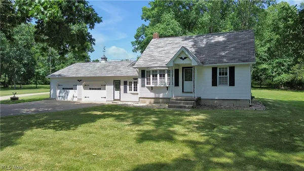 $289,000 | 1515 South Turner Road, Youngstown, OH 44515