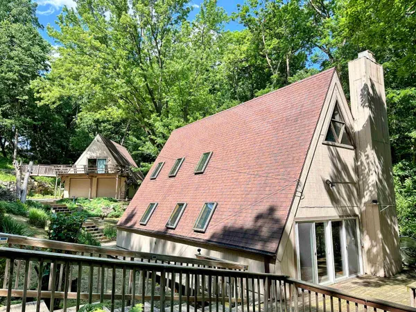 $319,000 | 1002 Tanglewood Drive, McGregor, IA 52157