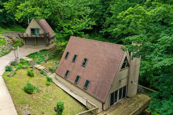 $319,000 | 1002 Tanglewood Drive, McGregor, IA 52157