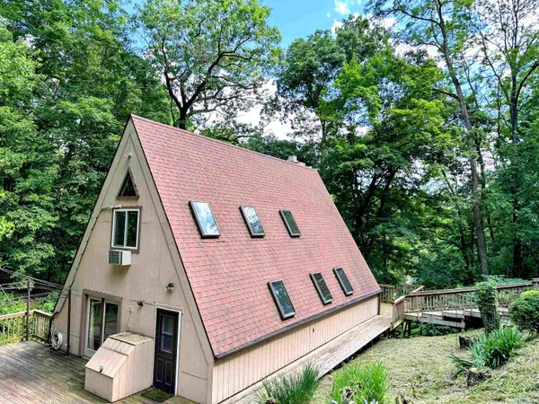 $319,000 | 1002 Tanglewood Drive, McGregor, IA 52157