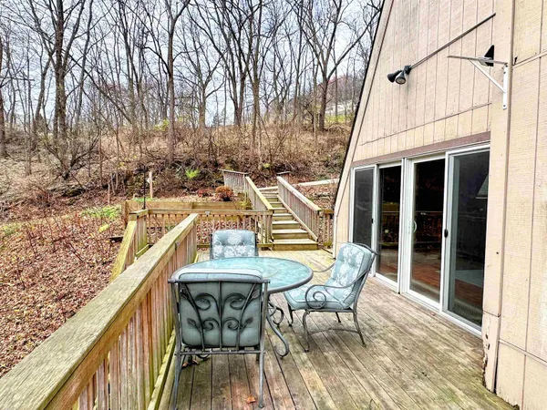 $319,000 | 1002 Tanglewood Drive, McGregor, IA 52157