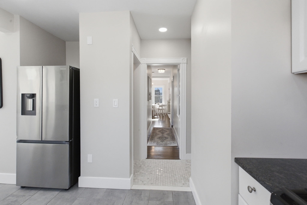 15 South Fairview Street, Unit 3 Boston, MA 02131 - Photo 6 of 42