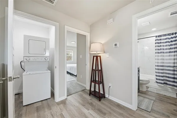 $2,050 | 933 River Road, Fort Worth, TX 76114