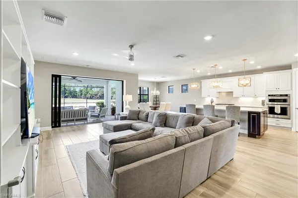 $1,595,000 | 9373 Surfbird Court, Naples, FL 34120
