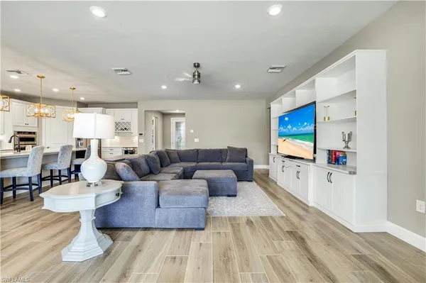 $1,595,000 | 9373 Surfbird Court, Naples, FL 34120