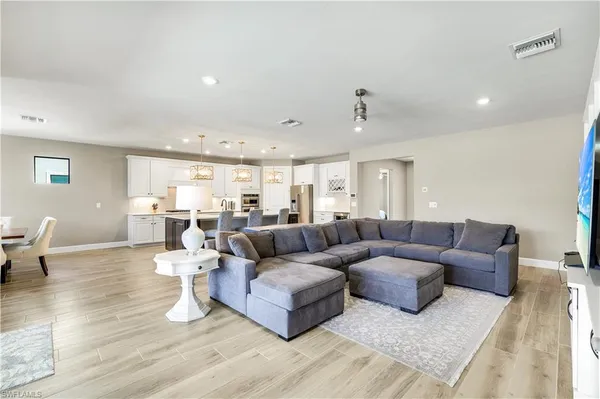 $1,595,000 | 9373 Surfbird Court, Naples, FL 34120