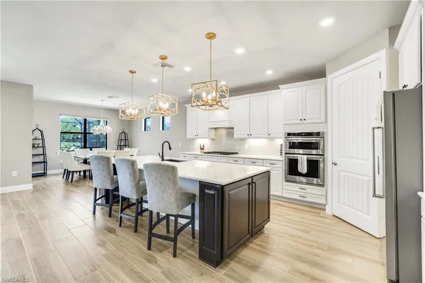 $1,595,000 | 9373 Surfbird Court, Naples, FL 34120