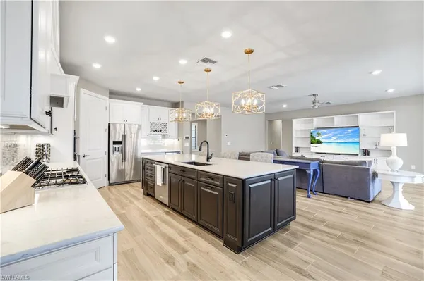 $1,595,000 | 9373 Surfbird Court, Naples, FL 34120