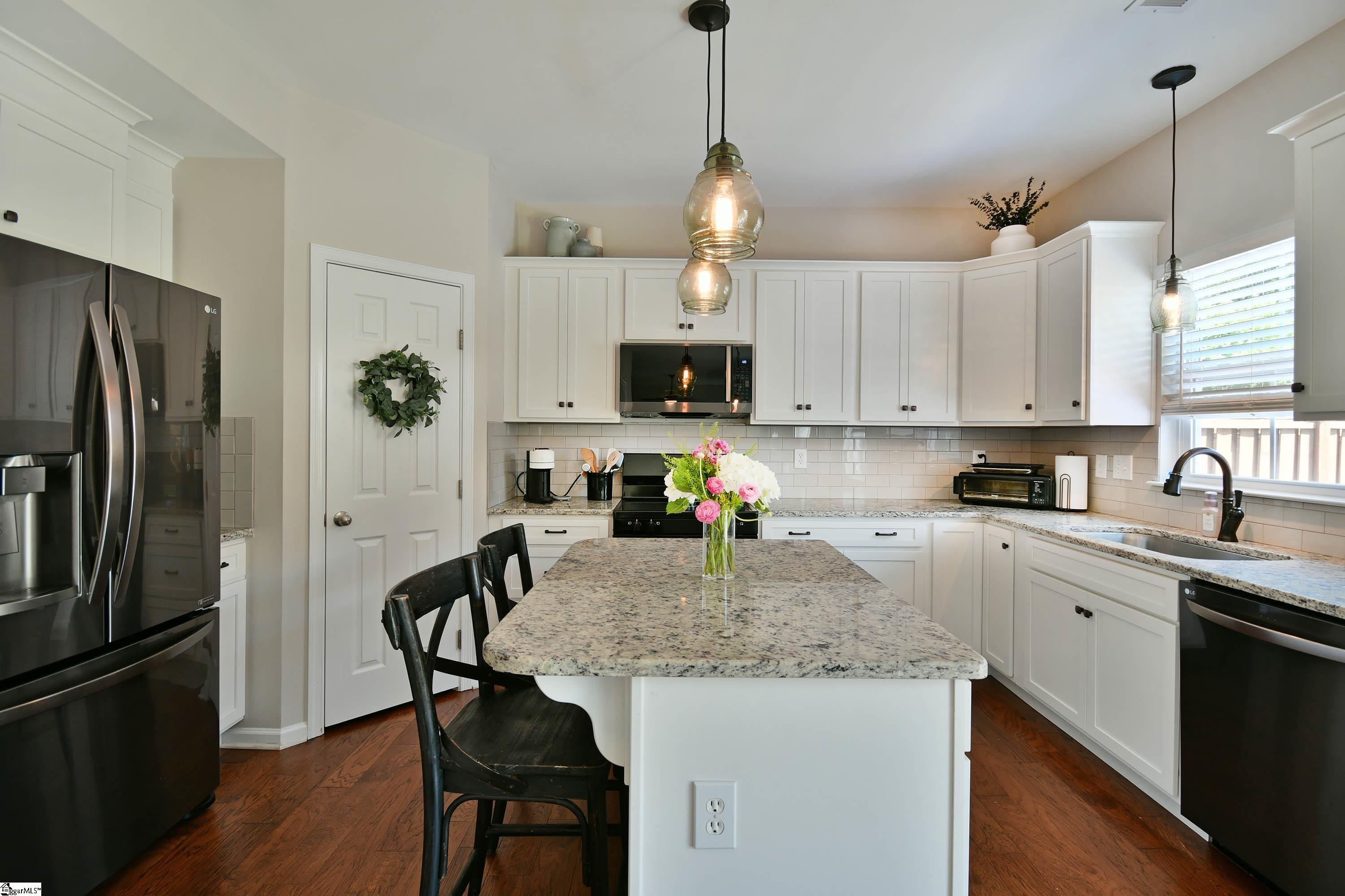 232 Barbours Lane Greenville, SC 29607 - Photo 10 of 43