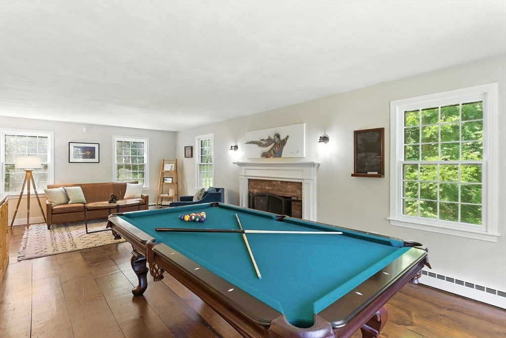 351 Farm Road Marlborough, MA 01752 - Photo 25 of 42