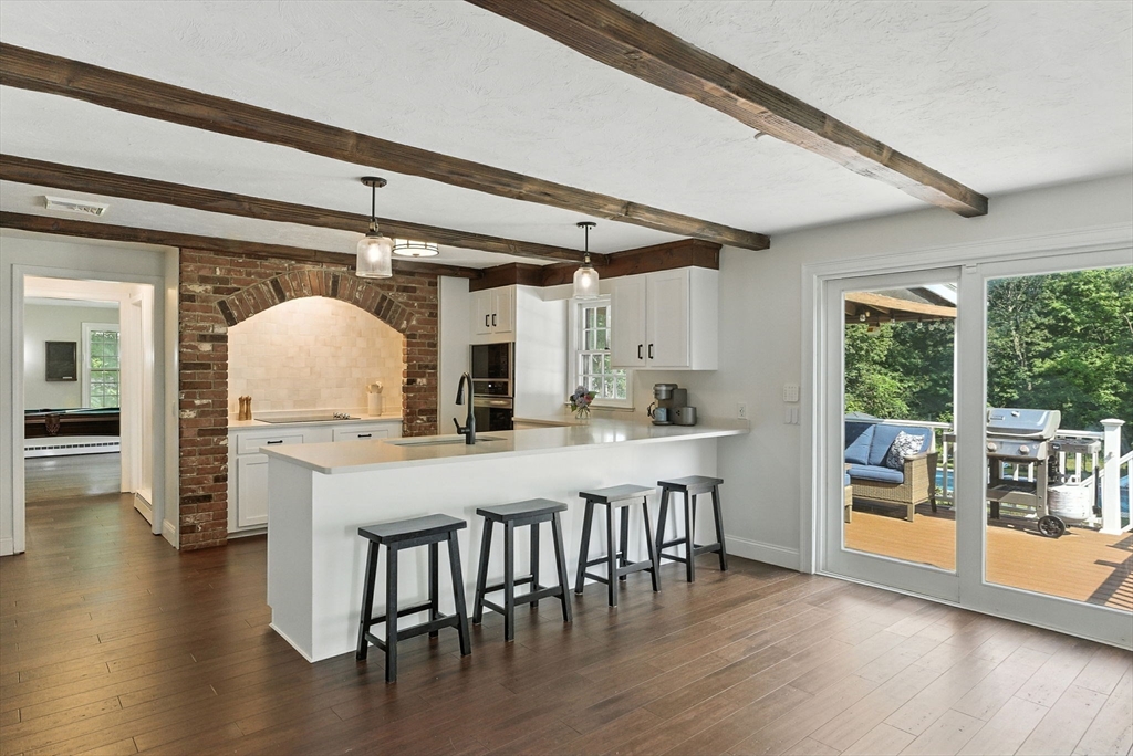 351 Farm Road Marlborough, MA 01752 - Photo 9 of 42