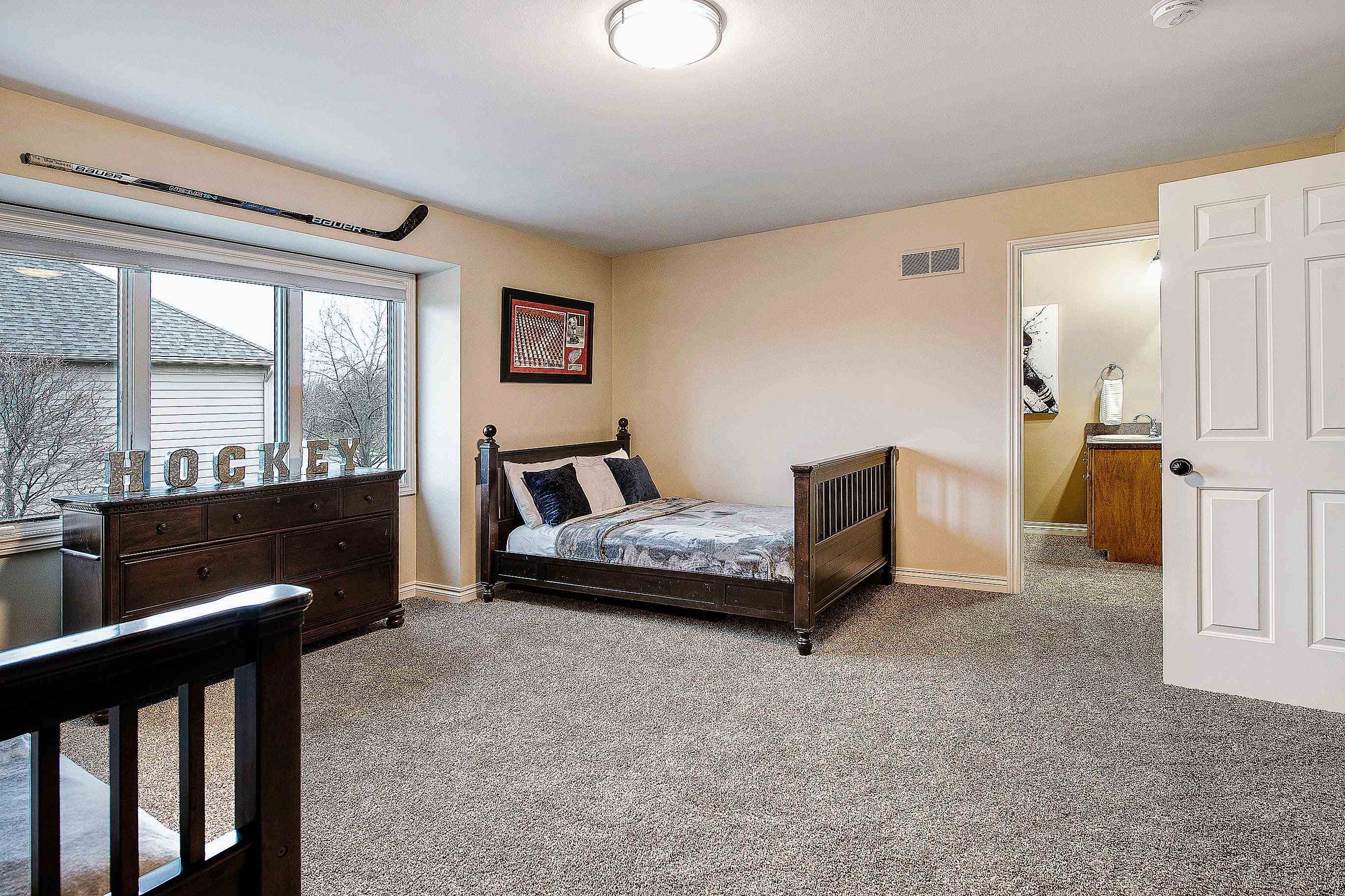 1140 Autumnview Drive Rochester, MI 48307 - Photo 47 of 80 50097258-46.JPG