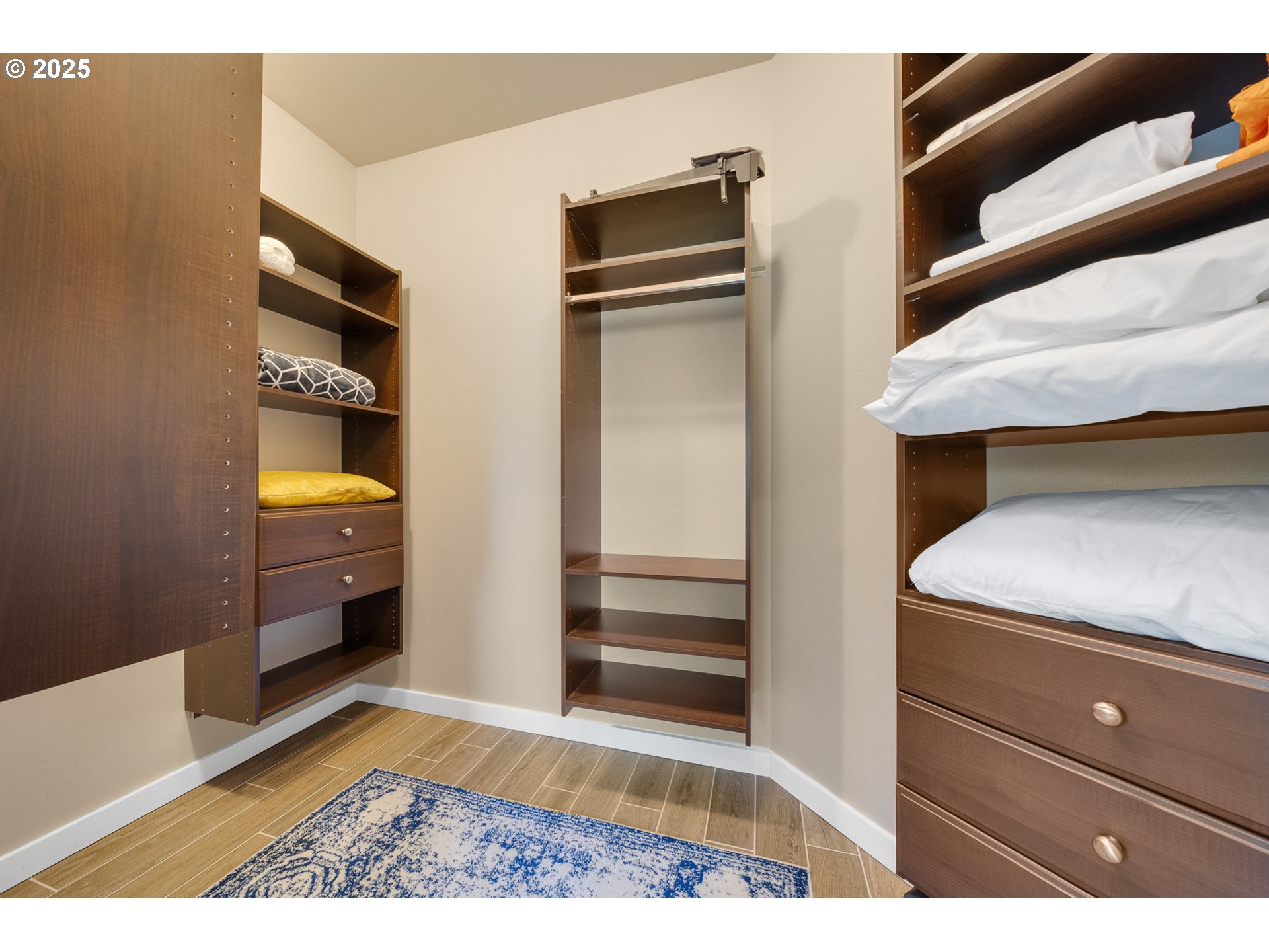 4380 Sequoia Loop Tillamook, OR 97141 - Photo 31 of 40 a view of walk in closet