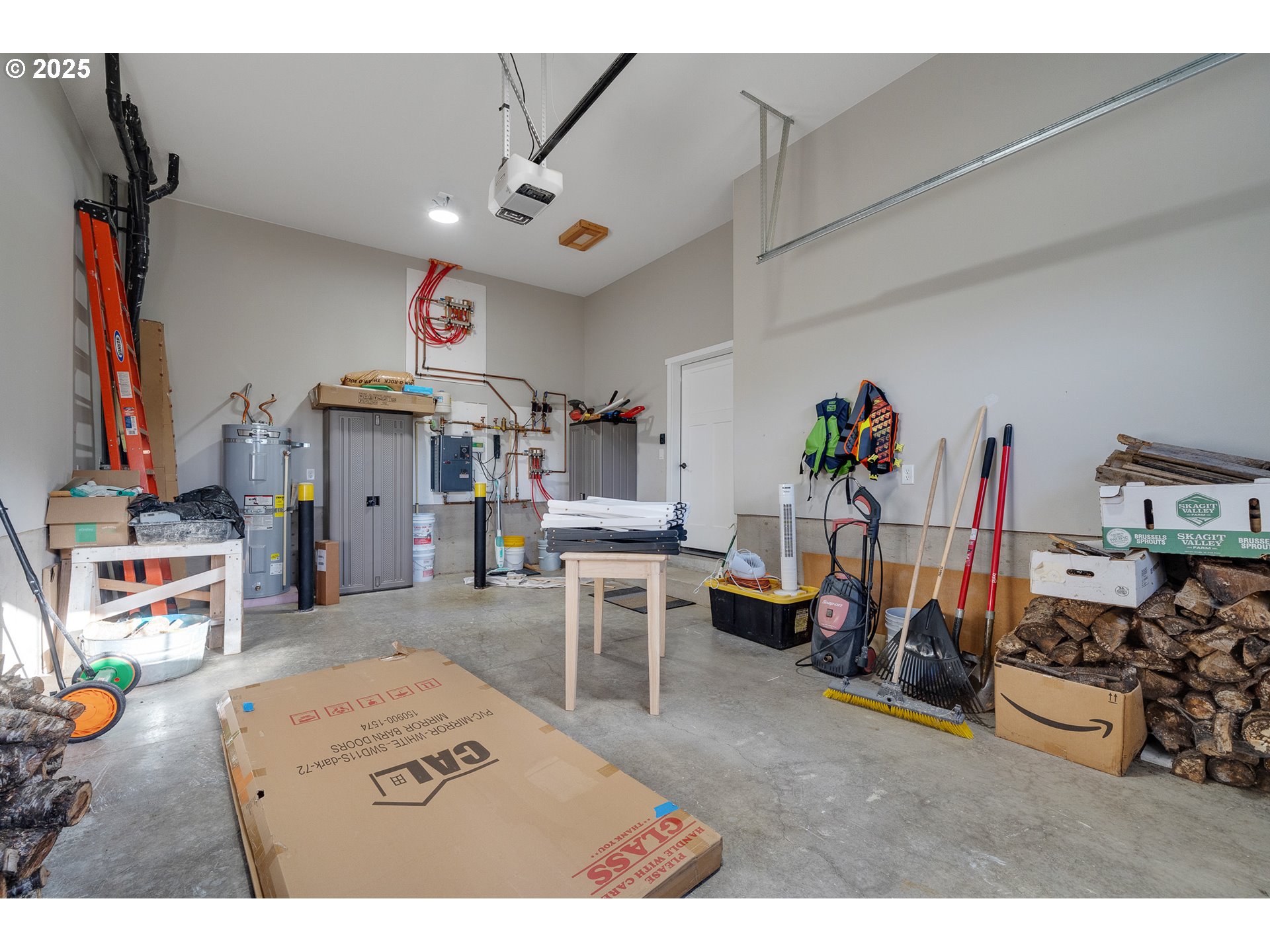 4380 Sequoia Loop Tillamook, OR 97141 - Photo 38 of 40 a view of a play room with furniture and toys