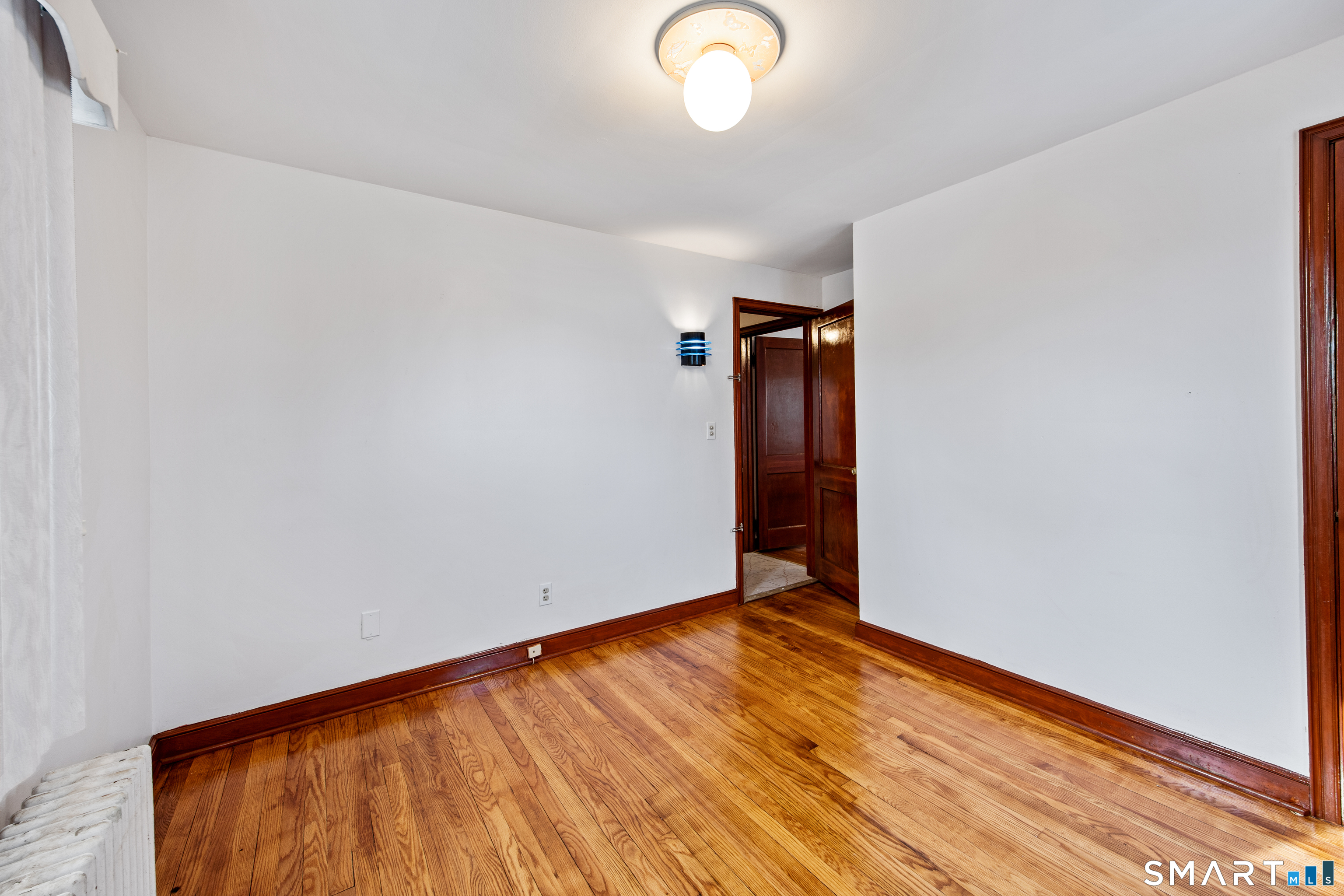 441 Highland Avenue Waterbury, CT 06708 - Photo 18 of 38