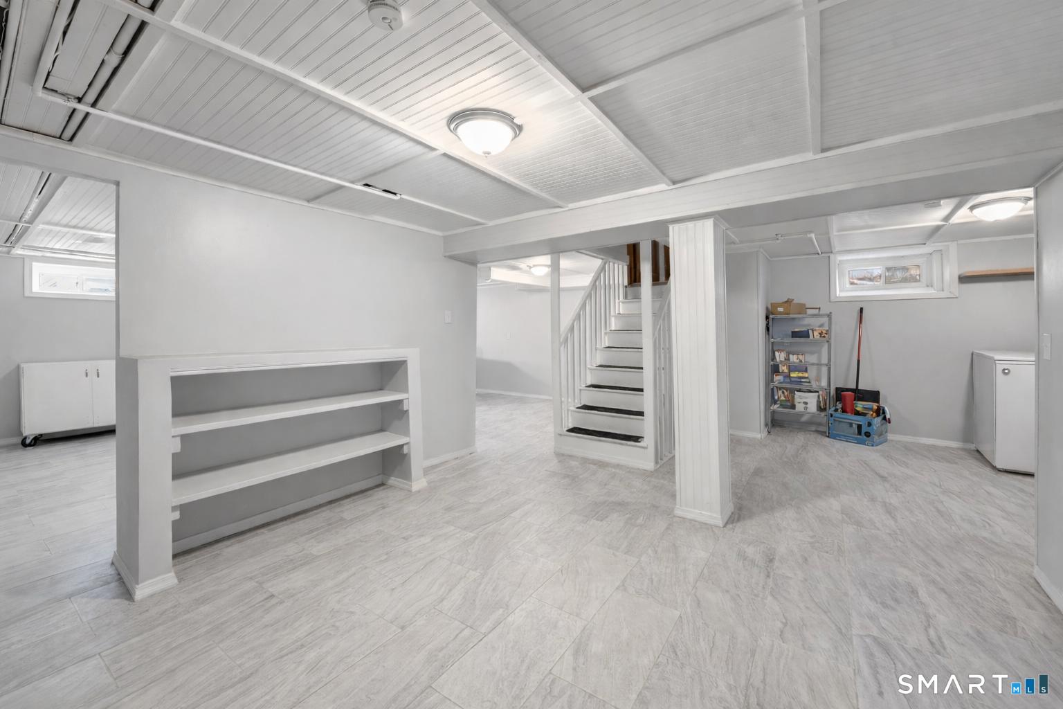 441 Highland Avenue Waterbury, CT 06708 - Photo 30 of 38