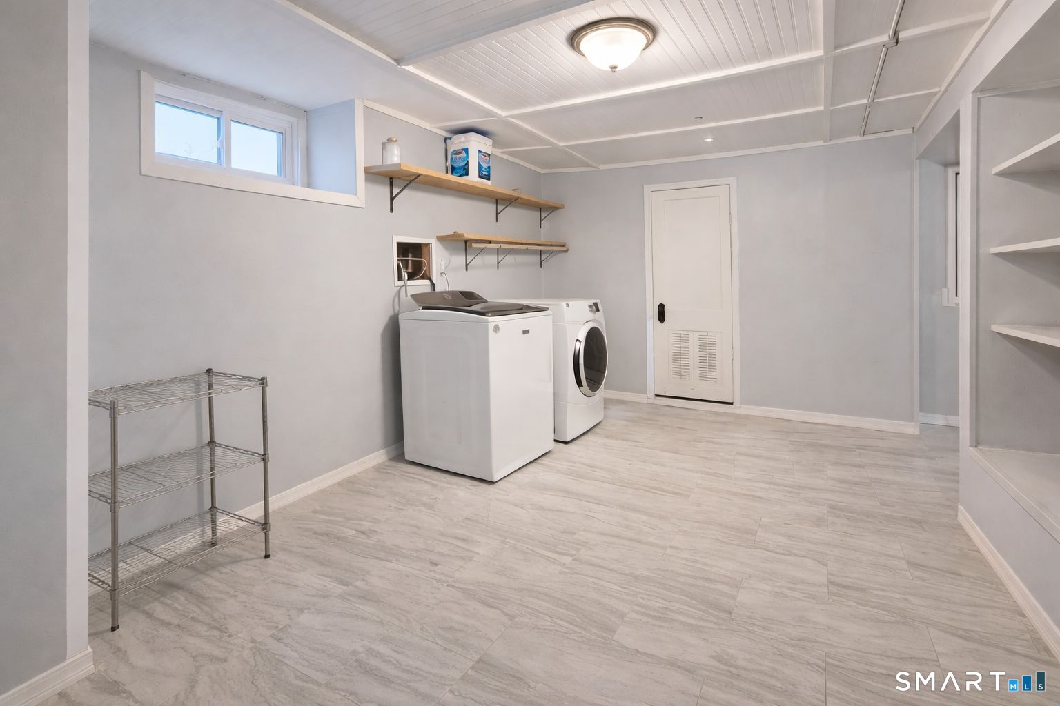 441 Highland Avenue Waterbury, CT 06708 - Photo 34 of 38