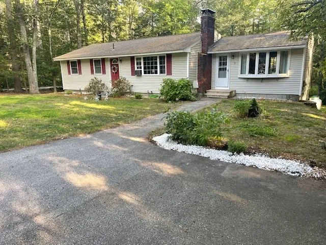 $489,000 | 7 Miles Road, Amherst, NH 03031