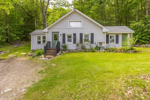 $340,000 | 239 North Raymond Road, Gray, ME 04039