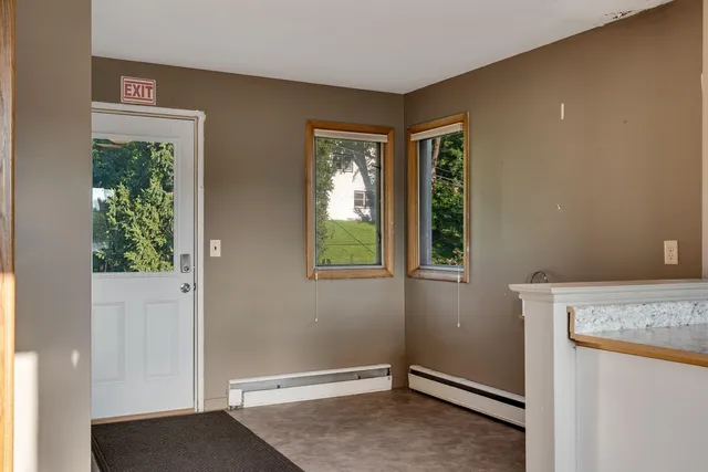 $689,000 | 2128-2130 Highway 16, La Crosse, WI 54601