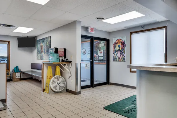 $689,000 | 2128-2130 Highway 16, La Crosse, WI 54601