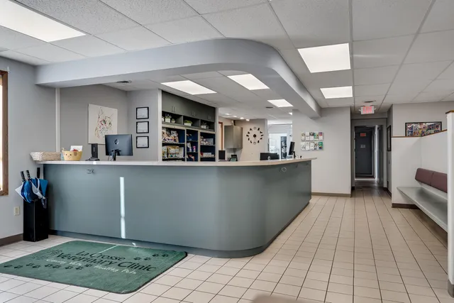 $689,000 | 2128-2130 Highway 16, La Crosse, WI 54601