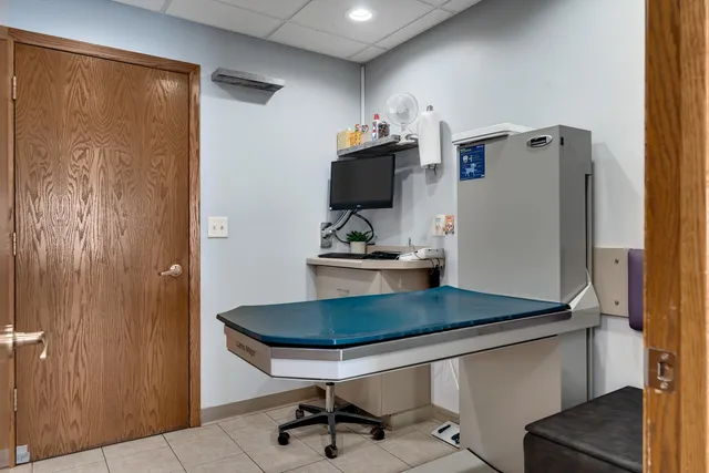 $689,000 | 2128-2130 Highway 16, La Crosse, WI 54601