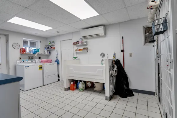 $689,000 | 2128-2130 Highway 16, La Crosse, WI 54601