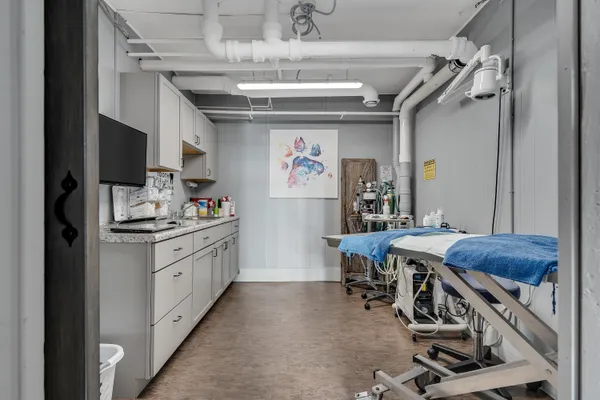 $689,000 | 2128-2130 Highway 16, La Crosse, WI 54601