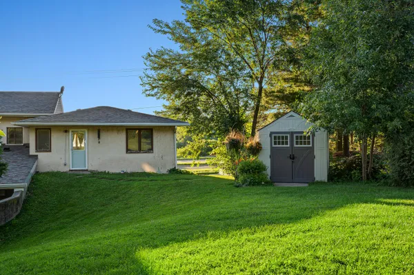 $689,000 | 2128-2130 Highway 16, La Crosse, WI 54601