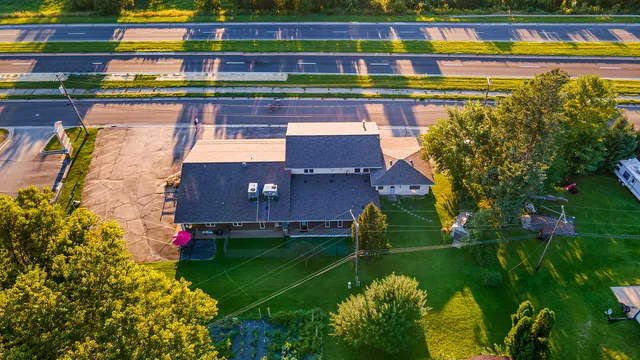 $689,000 | 2128-2130 Highway 16, La Crosse, WI 54601