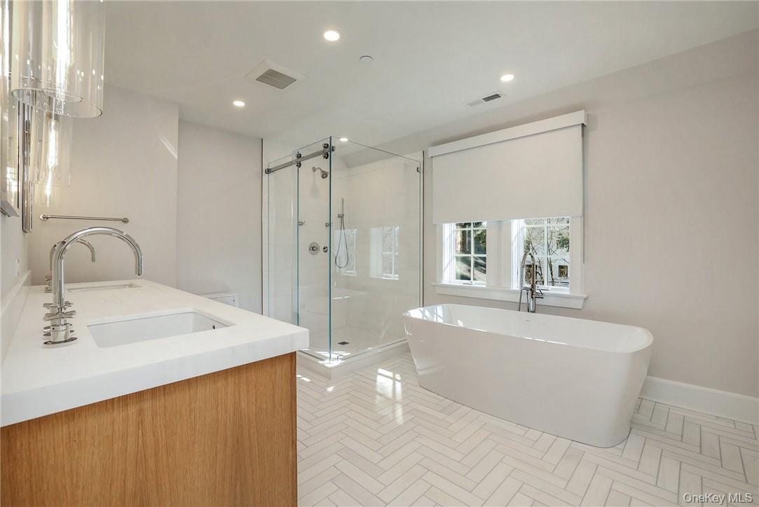 40 Mendota Avenue Rye, NY 10580 - Photo 21 of 31 New Primary Bath w/double sinks, soaking tub and spa shower